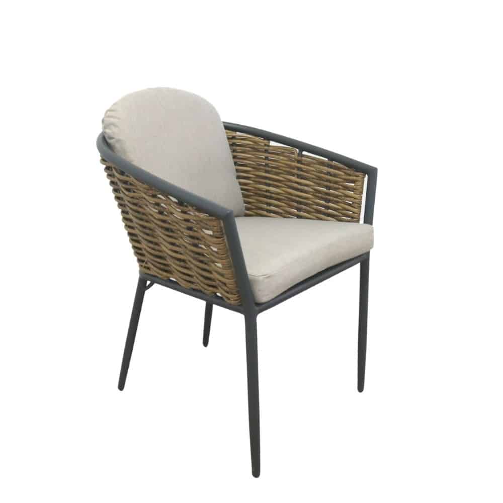 Lucca dining tuinstoel | wicker + aluminium | zand