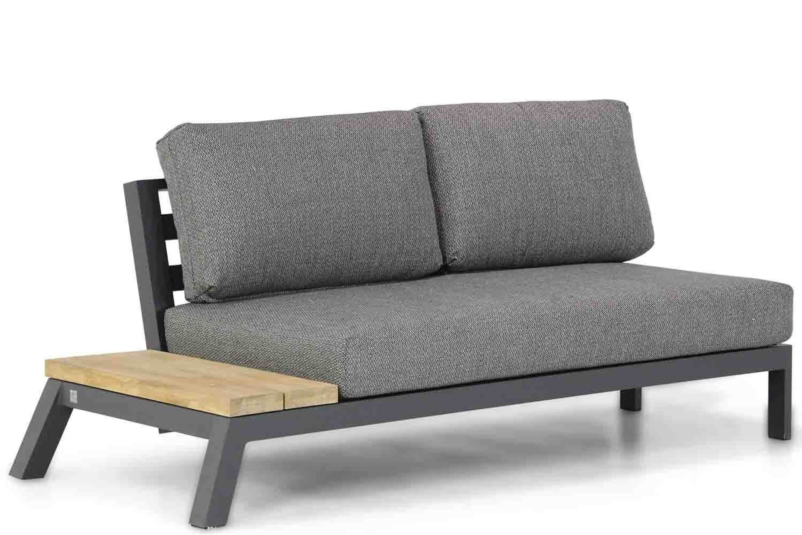 4 Season Outdoor Empire platform 2 seater right with 3 cushions