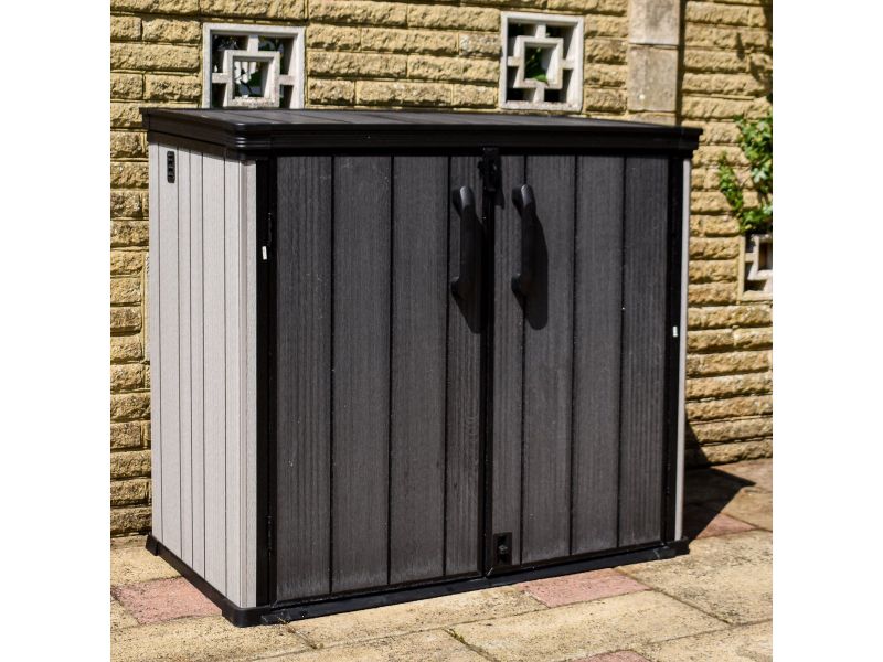 BPS Grote Kunststof Opbergschuur - 1,30 m x 1,15 m x 0,72 m - 900 L Capaciteit - Weerbestendig - Duurzame Kunststof met Houtlook - Eenvoudige Montage