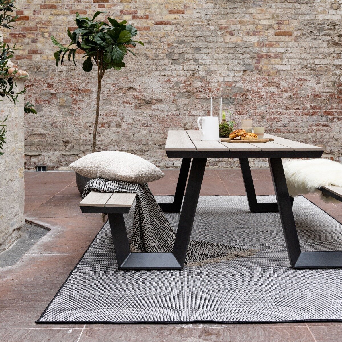 buitenkleed mono zwart/wit dubbelzijdig eva interior 240 x 340 (xl)