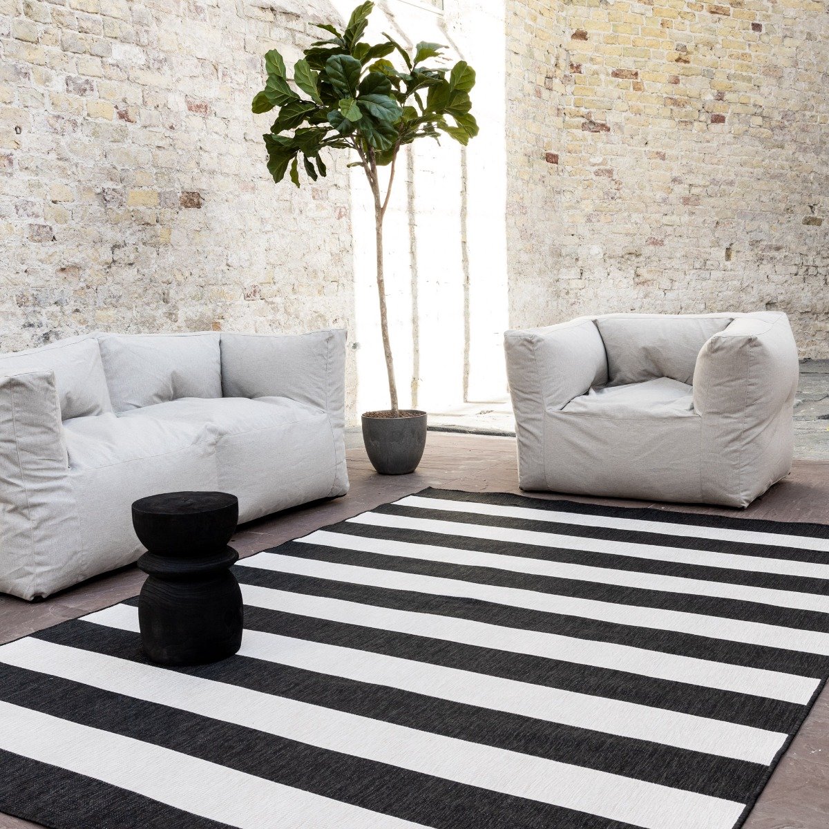buitenkleed stripes zwart/wit dubbelzijdig 240 x 340 cm (xl)