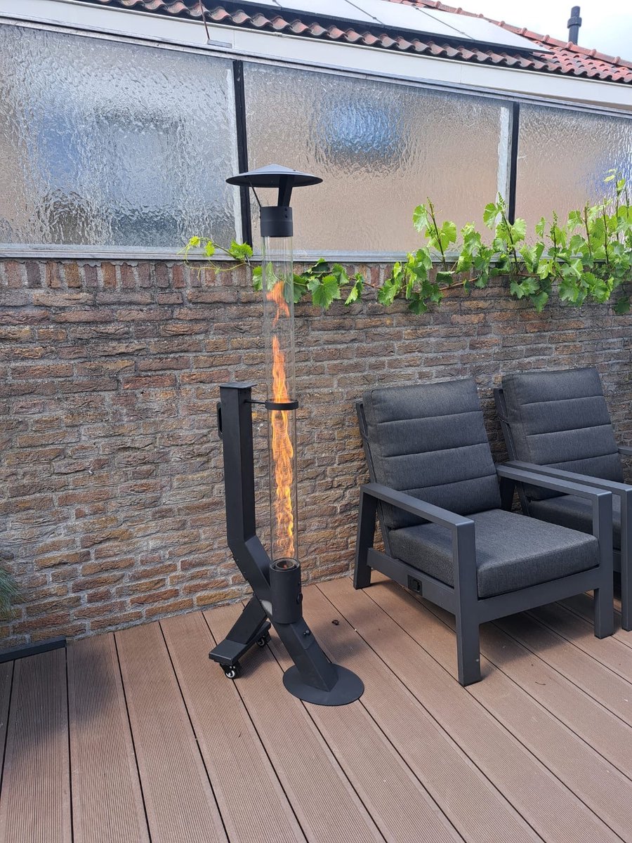 pellet heater terrasverwarmer buiten verwarming op pellets