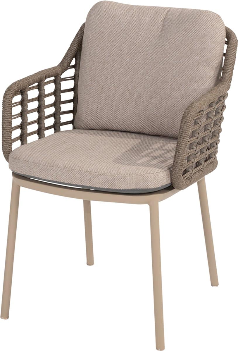 taste puglia dining tuinstoel latte