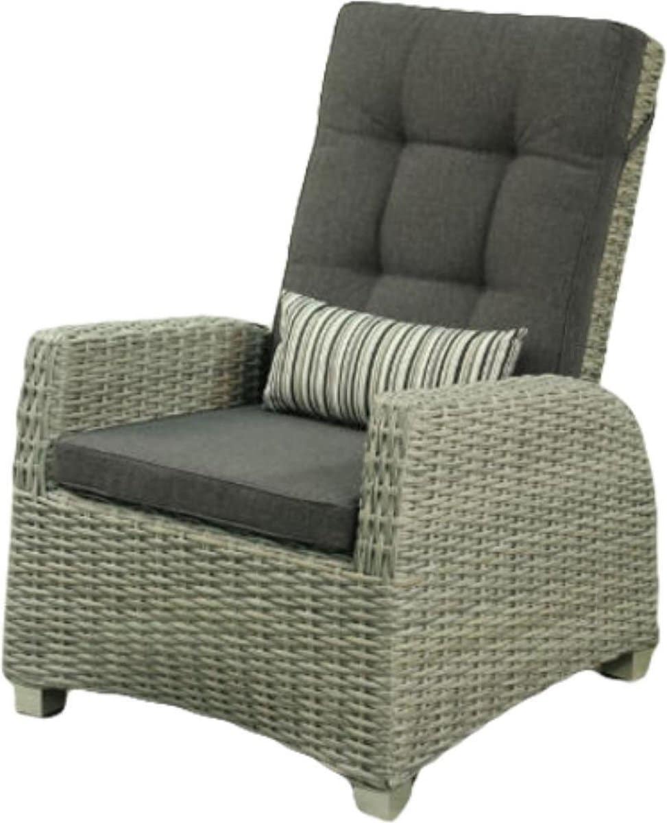 your own living caya fauteuil light grey natural