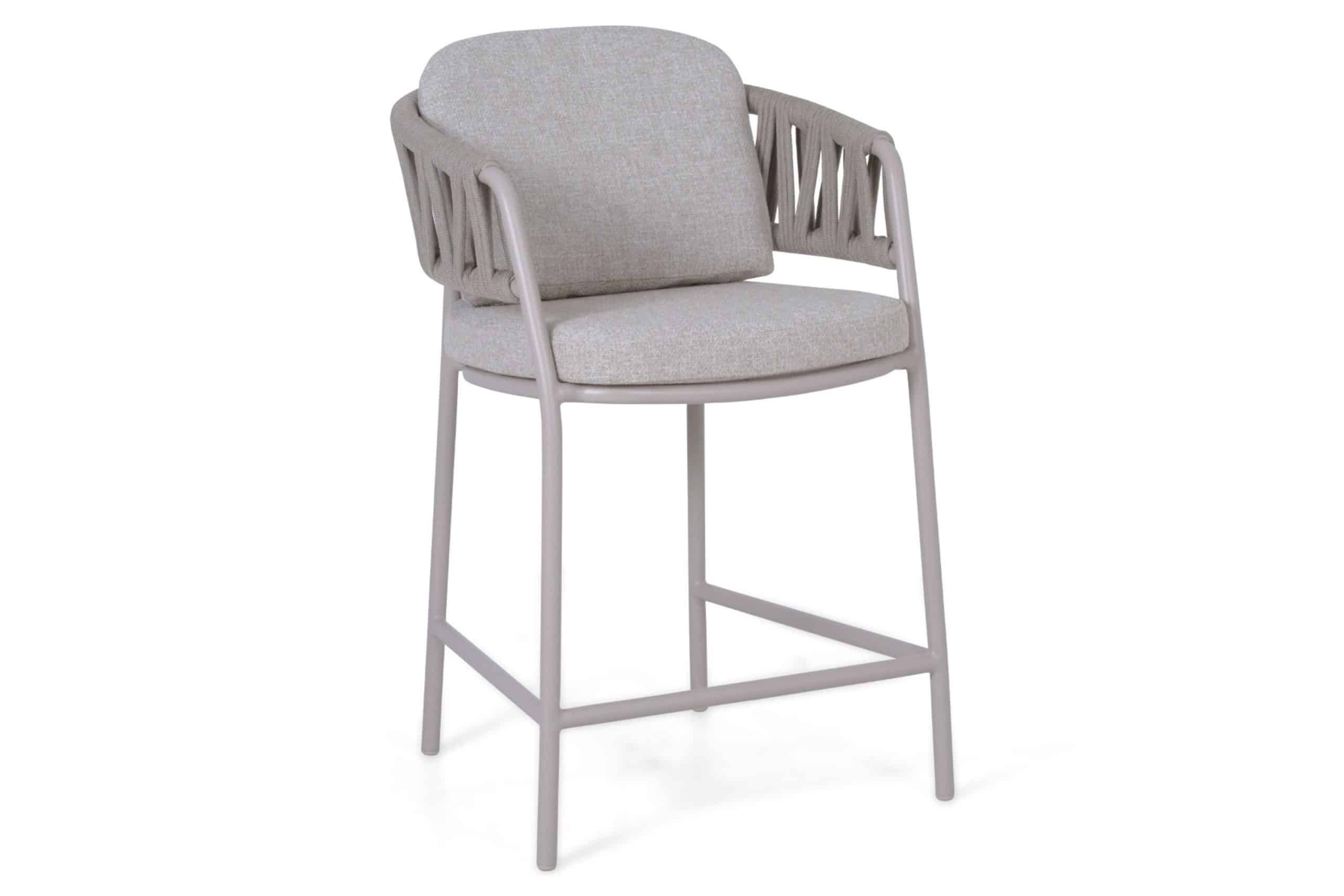 4 seasons calma high dining loft with 2 cushions