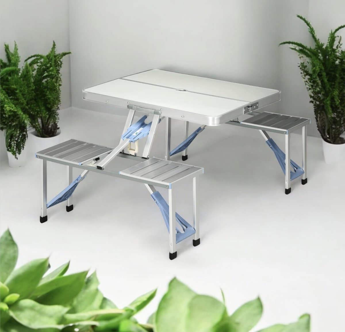 aluminium kampeertafel, klaptafel, picknicktafel, picknickkoffer zitgroep, klaptafel groep met 4 zitplaatsen