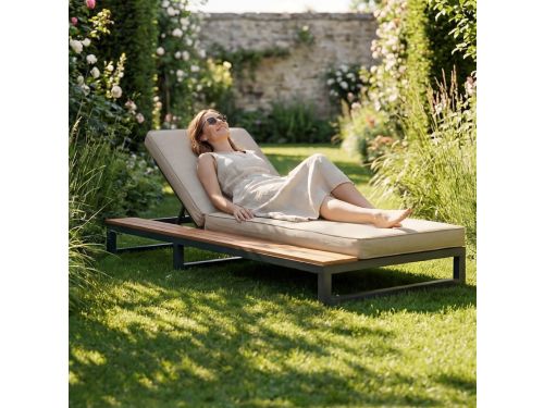 Buiten terras ligbed - buiten ligstoel - waterdichte slaapbank