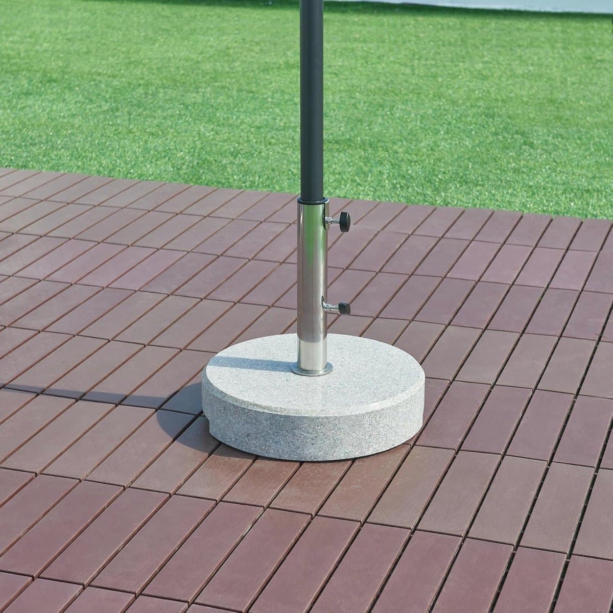 granieten parasolvoet met verzonken handgreep en diverse adapters
