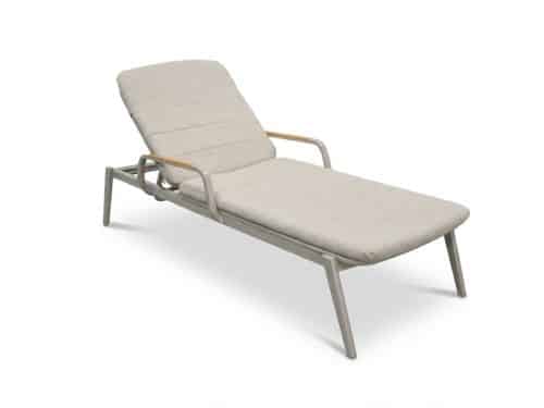 Malta ligbed beige | aluminium + teak | beige | 186cm