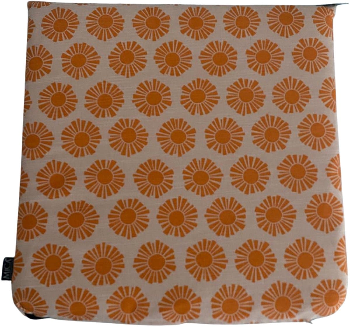 mica kumara bistro kussen oranje 40x40x5 cm tuinkussen stoel