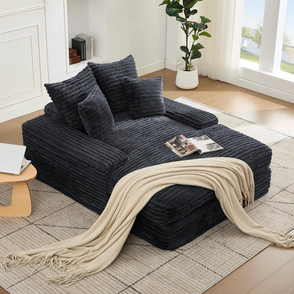 moderne loungebank zonder montage, direct bruikbaar als sofa of bed