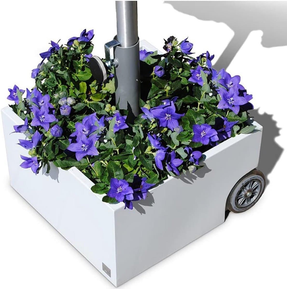 parasolvoet met wielen wit voor bloemrijke tuinen