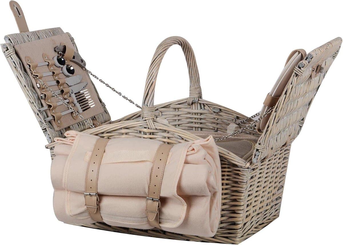 picknickset voor twee personen met mand, dekentje en servies