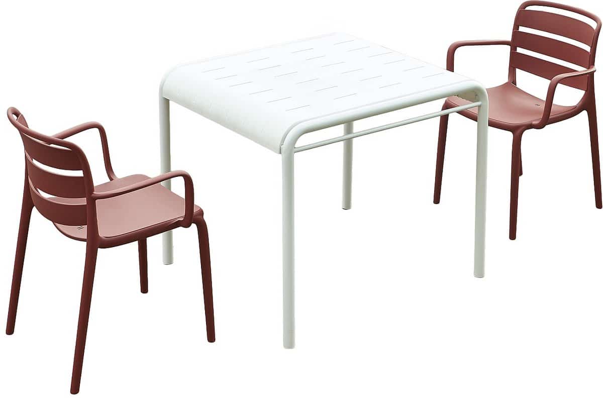 vente unique tuineethoek van polypropyleen: een tafel b.90 cm en 2