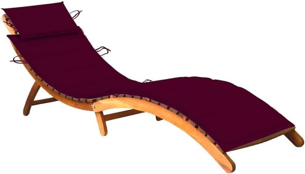 verstelbaar ligbed van massief hout met comfortabel zitkussen