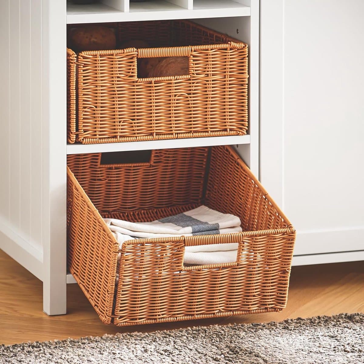 keukeneiland met wijnrek en rotanmanden abtkantoor vintagechef deluxe