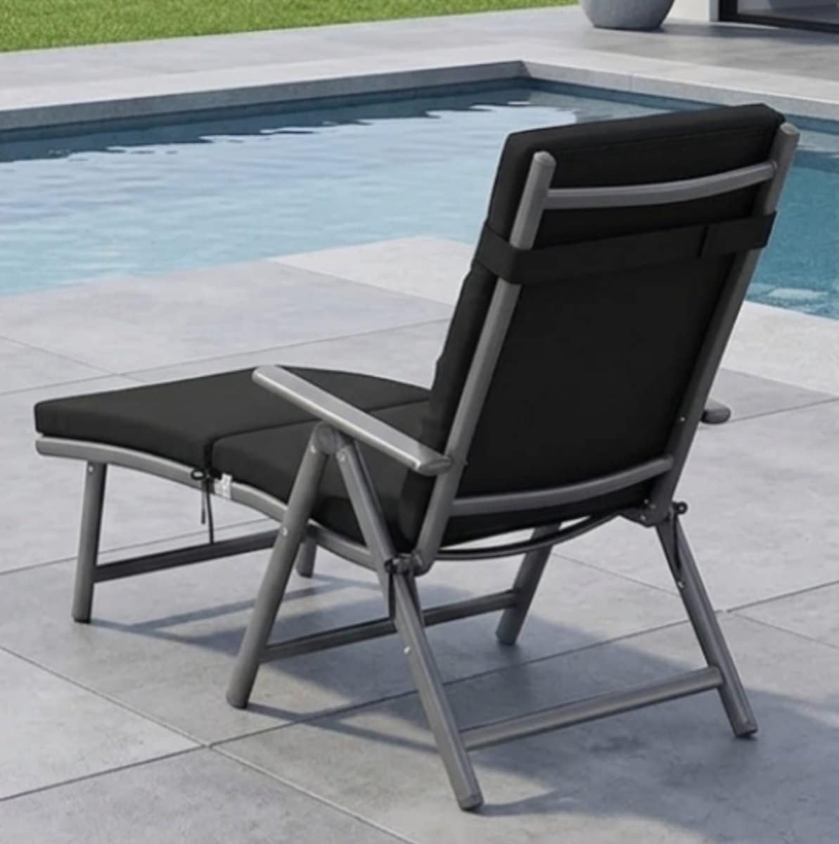 ligstoel 183x60x39 cm opvouwbaar met 6 cm matras en hoofdkussen