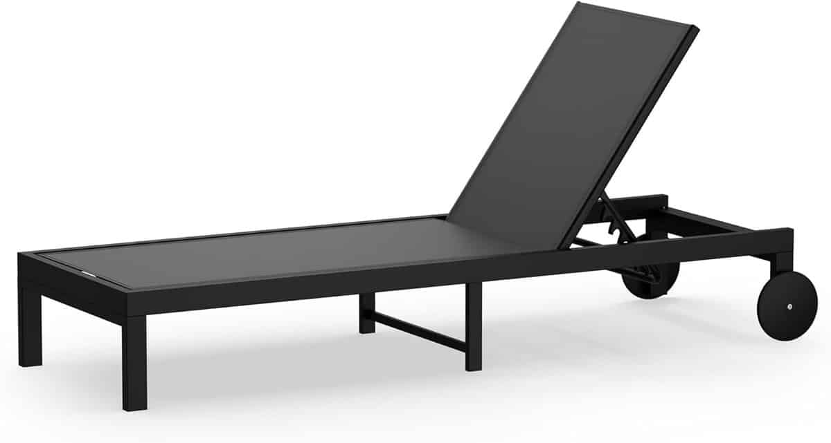 lounger tuinstoel zonnebank ligstoel ontspannen in de tuin