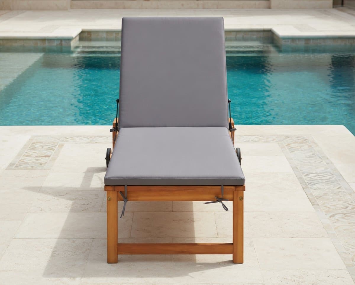 luxe acaciahouten ligbed met verstelbare rugleuning en comfortabele kussens