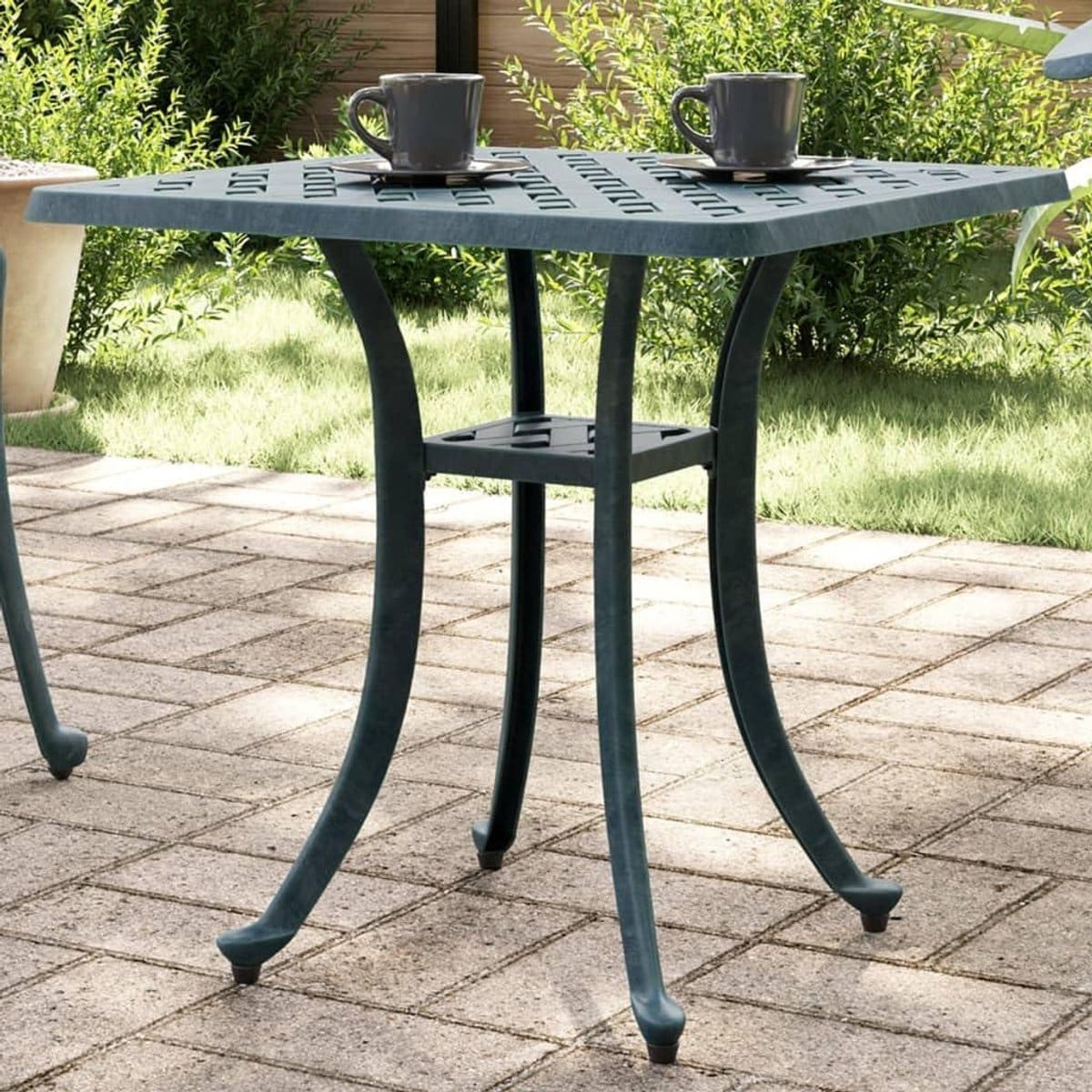 gegoten aluminium tafel tuin bijzettafel buiten genieten