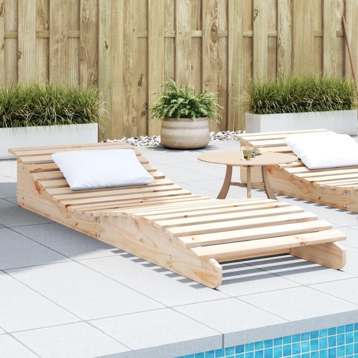 houten ligbed zonnebank tuin buiten ontspannen ergonomisch