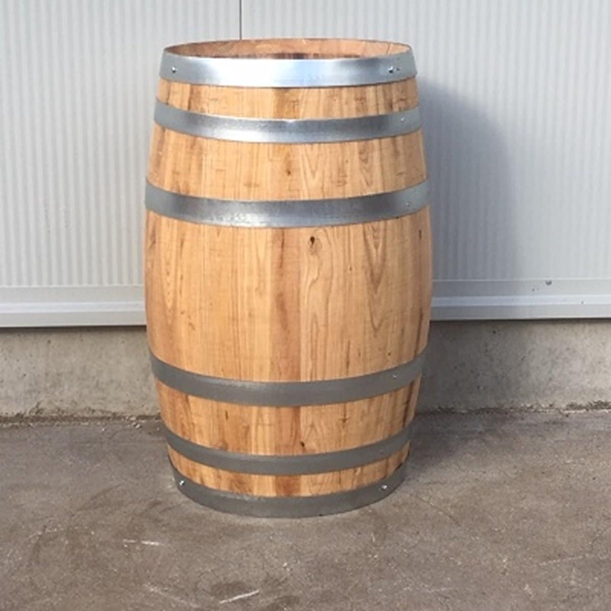 kastanjehouten portvat van 50 liter, geolied met lijnolie