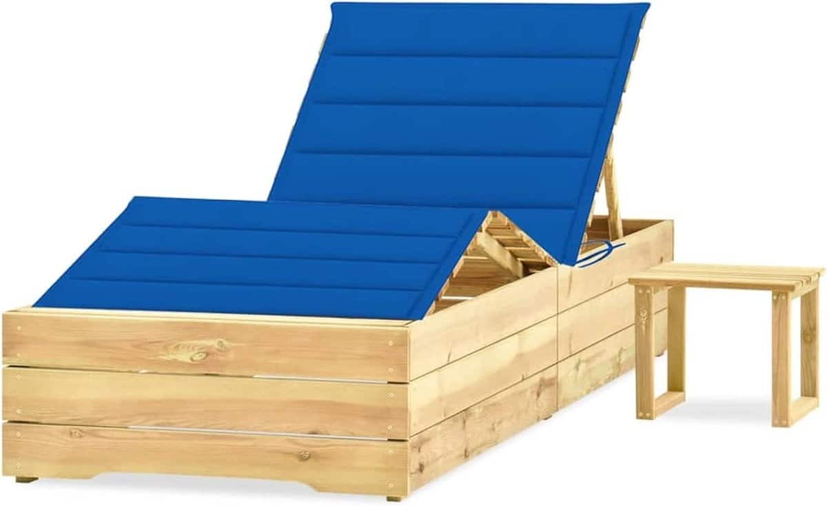 zonneligstoel met tafel ligbed tuin ontspannen buiten