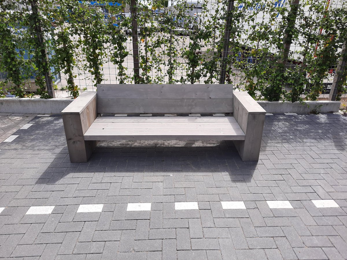 loungebank “garden” van grey wash steigerhout 180cm 3 persoons bank