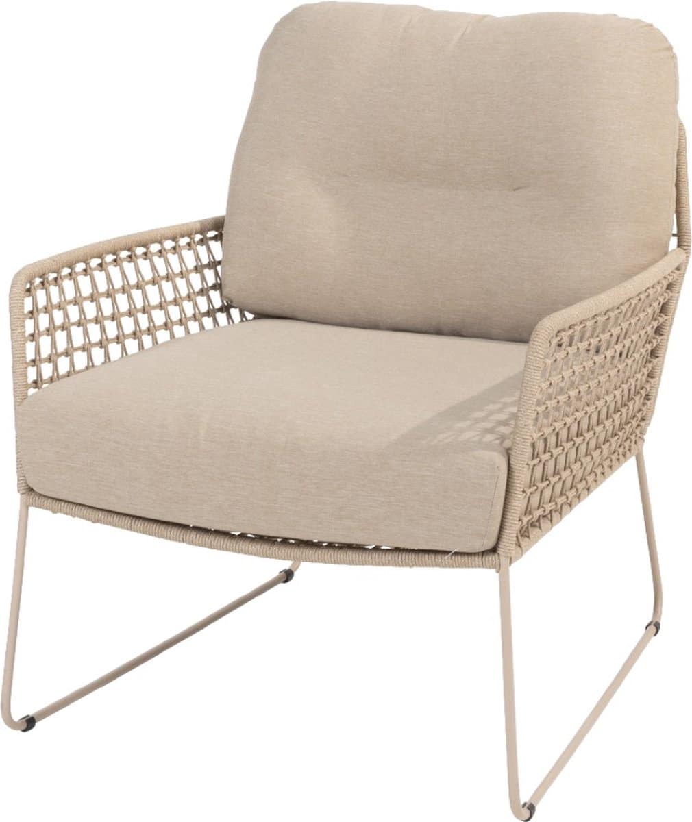 taste by 4 seasons albano loungestoel latte