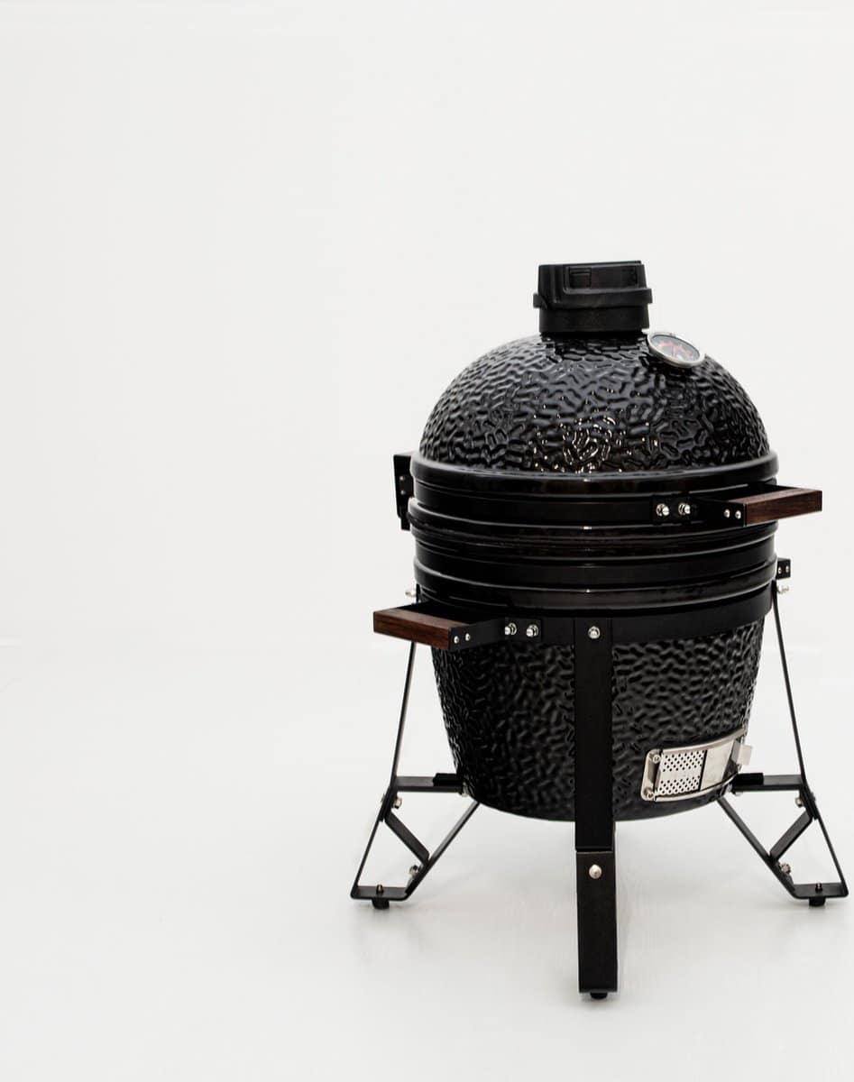 the bastard compact kamado bbq rooster diam 33