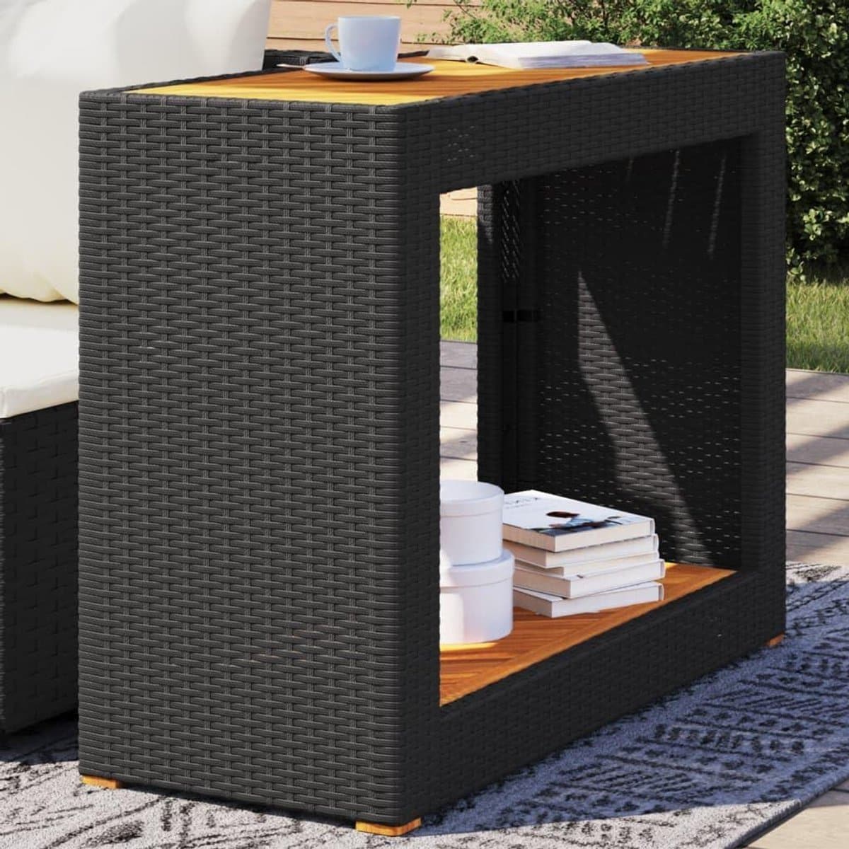 tuin bijzettafel buiten tafel genieten buiten houten