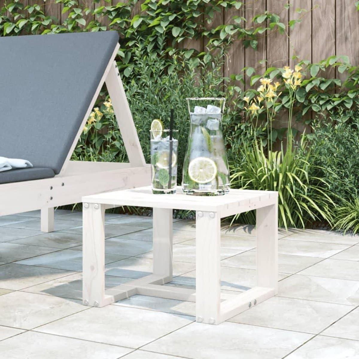 tuin bijzettafel outdoor tafel terras decoratie stabiel