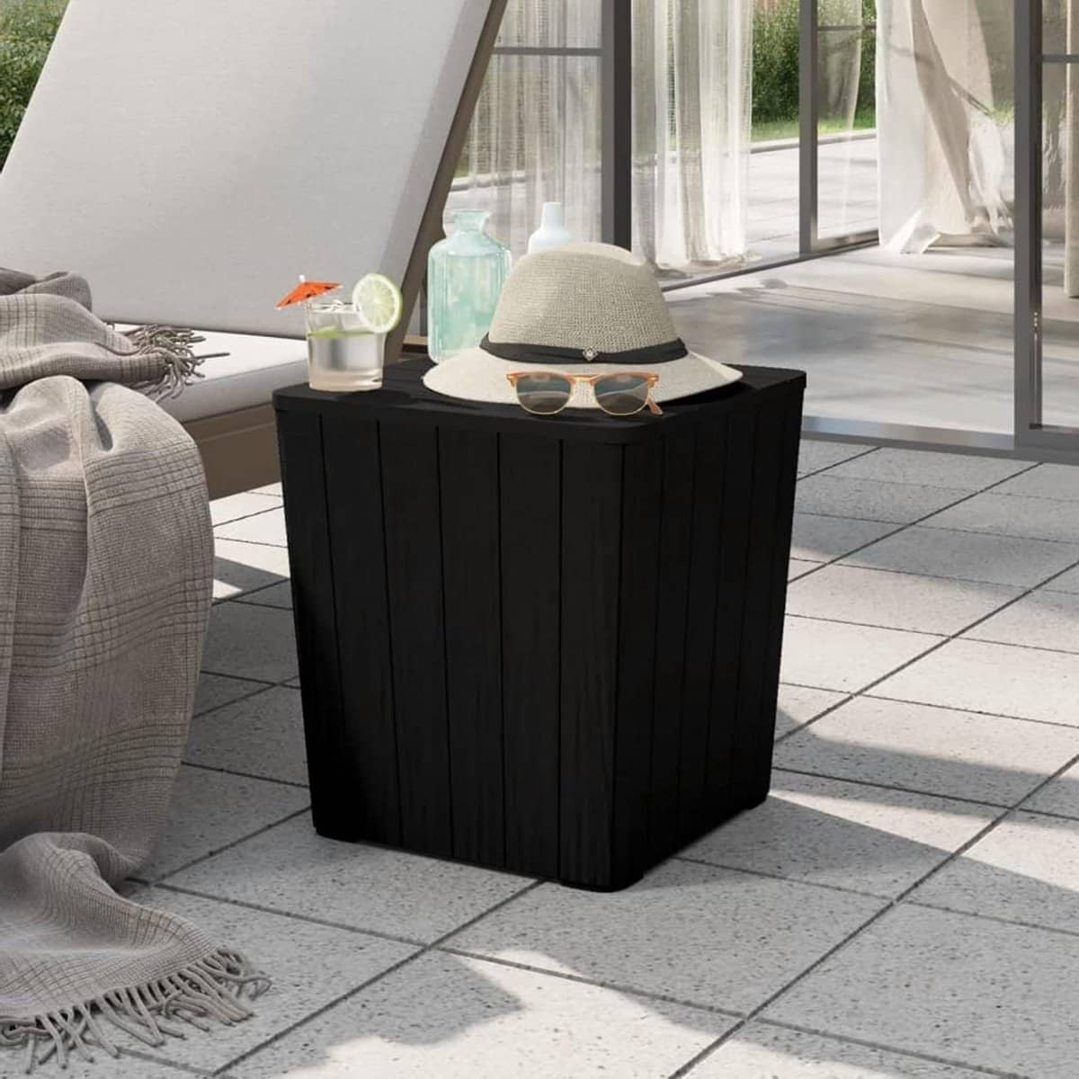 tuintafel met deksel buiten bijzettafel buiten opbergen