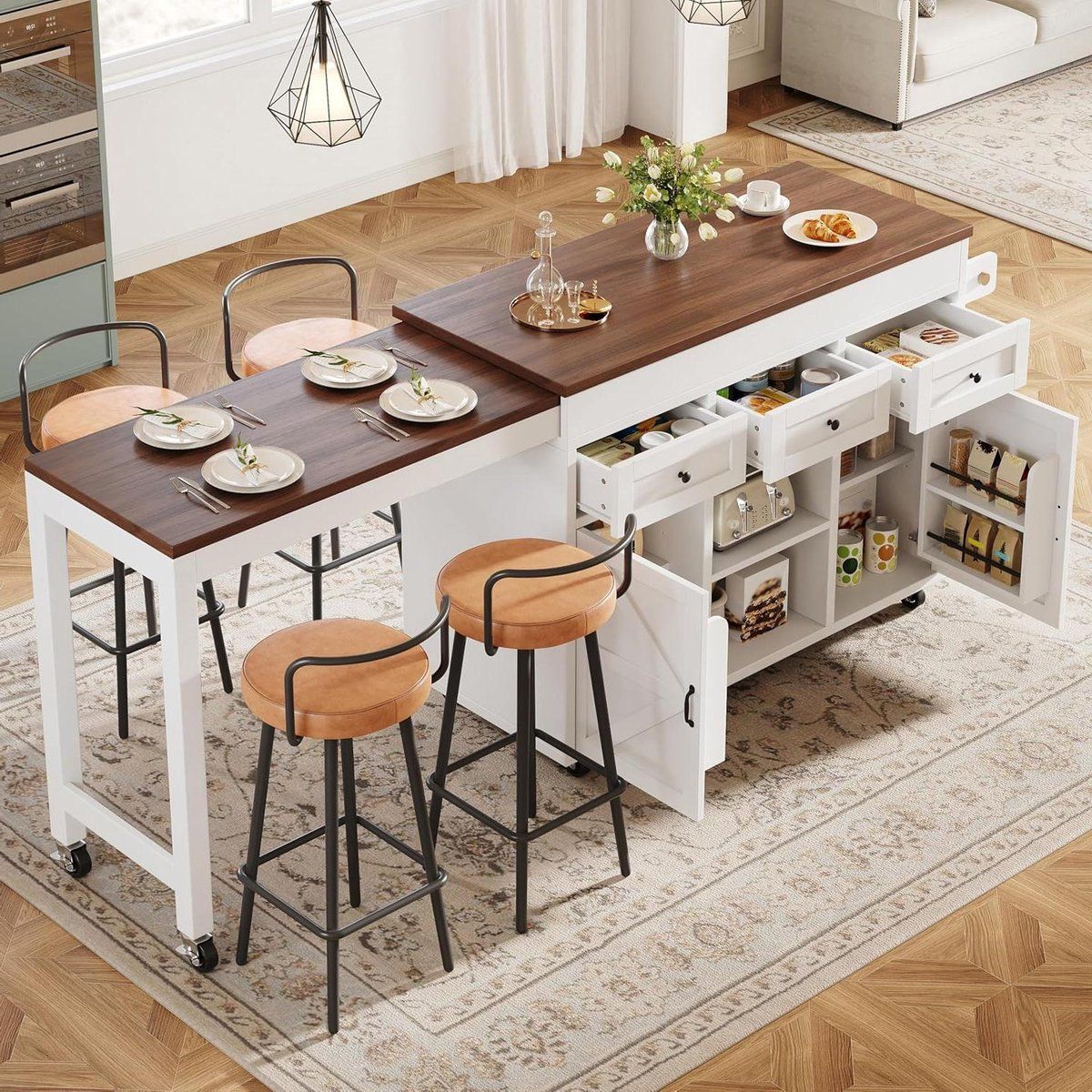 keukeneiland met tafel bartafel opbergkast ruimtebesparend wonen