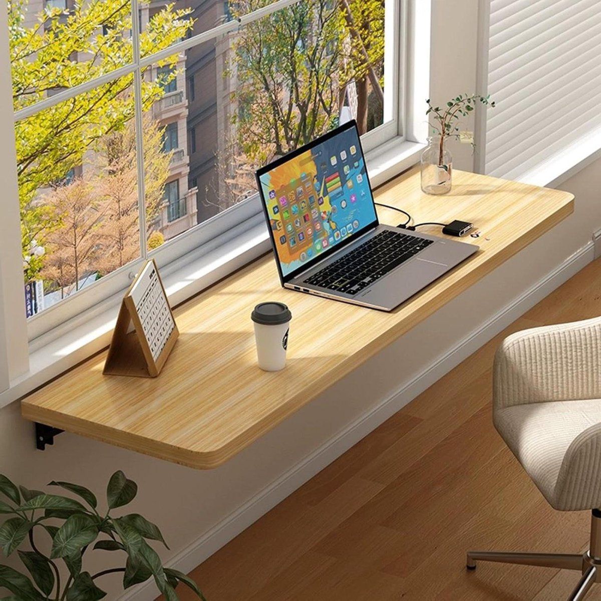 klaptafel wandbureau ruimtebesparend werken opklapbaar ontwerp