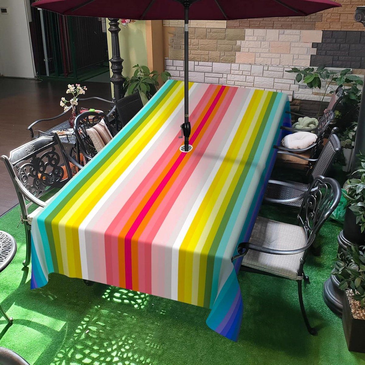 tafelkleed met paraplugat buitenkleed tuin en patio