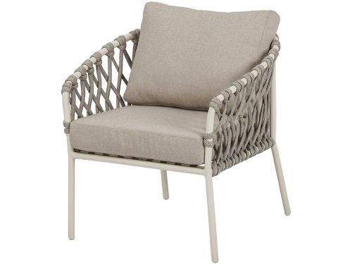 Amalfi low dining tuinstoel natural sand aluminium latte