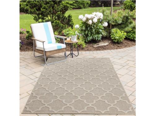 Buitenkleed, beige van kleur, voor keuken en balkon