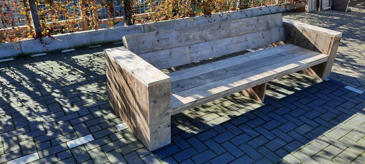 loungebank “garden basic” van gebruikt steigerhout 240cm 4 persoons bank