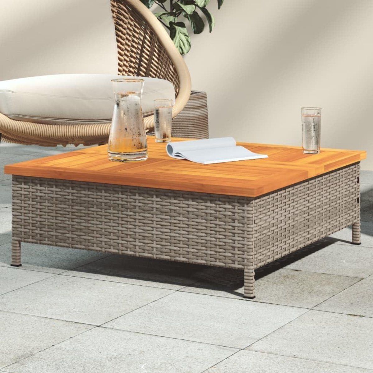 tuintafel buitentafel bijzettafel buiten zitten parasolgat