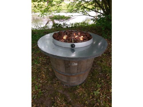 Vuurtafel "Glü" van Eiken Wijnvat - Gas Vuurtafel voor Tuin